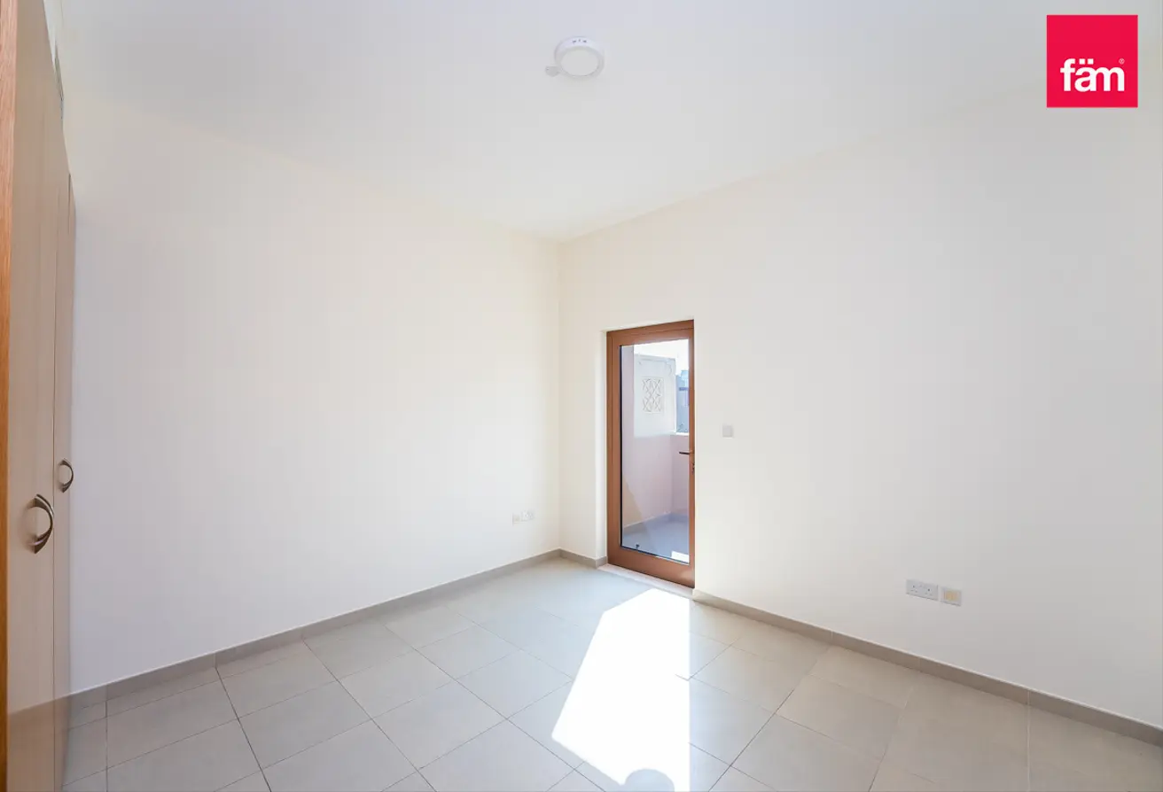 Vacant | Ready To Move In | Call Now