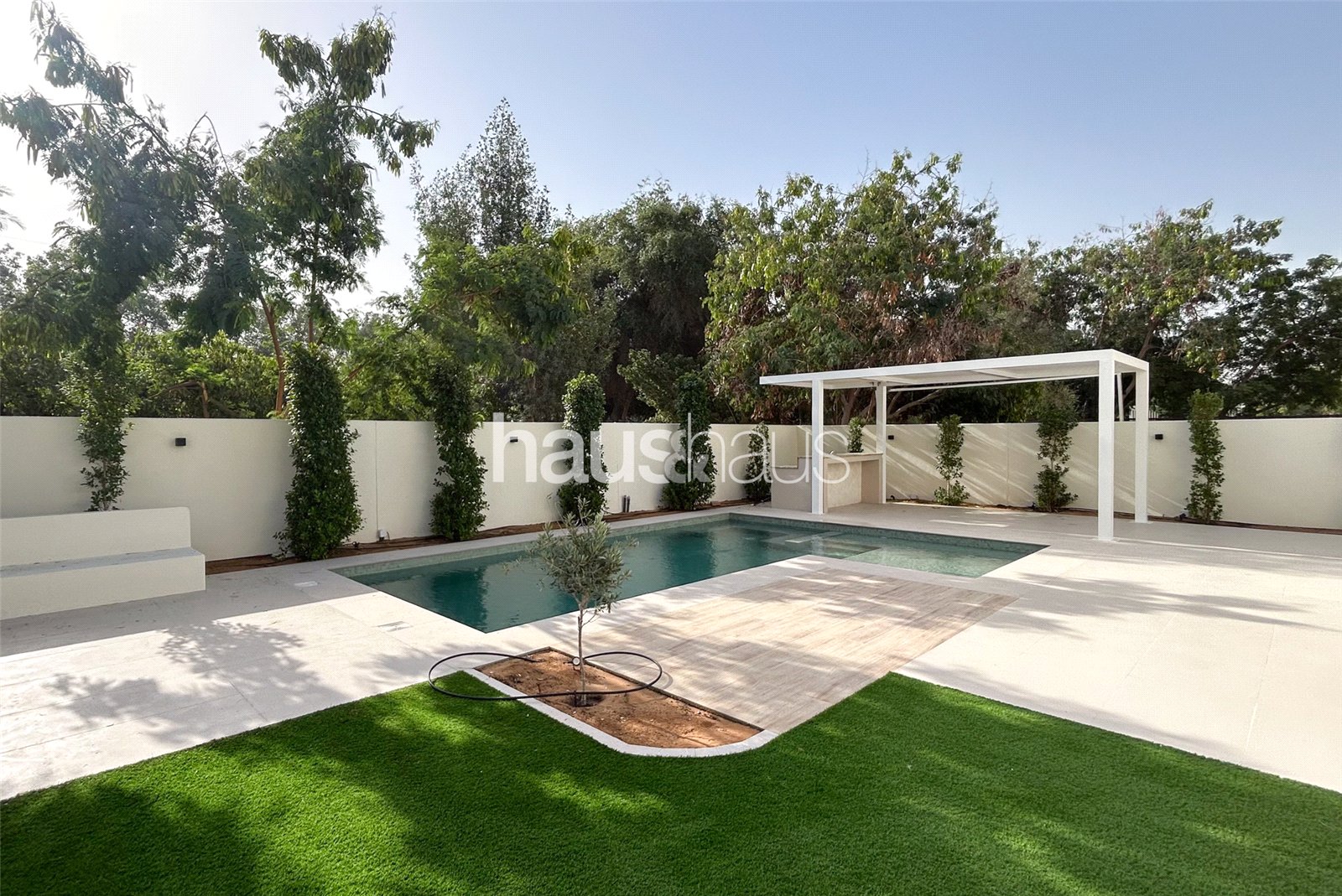 Fully Upgraded | Single Row | 5 BR + Maids