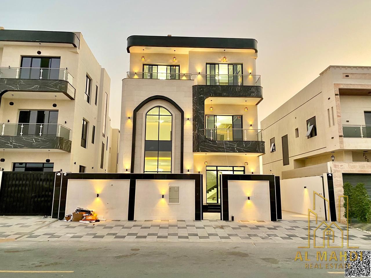 Luxury villa for sale in Al Bahia – including registration and ownership fees. Strategic location on Sheikh Mohammed Bin Zayed Road. Luxury villa for