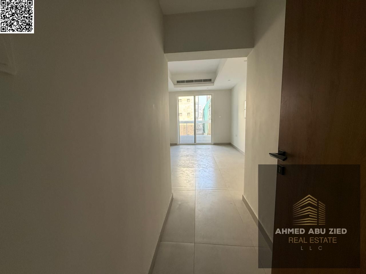 Largest and most beautiful room and living room for annual rent - Master bedroom - Balcony with open view - 2 bathrooms - Directly on Sheikh Maktoum B