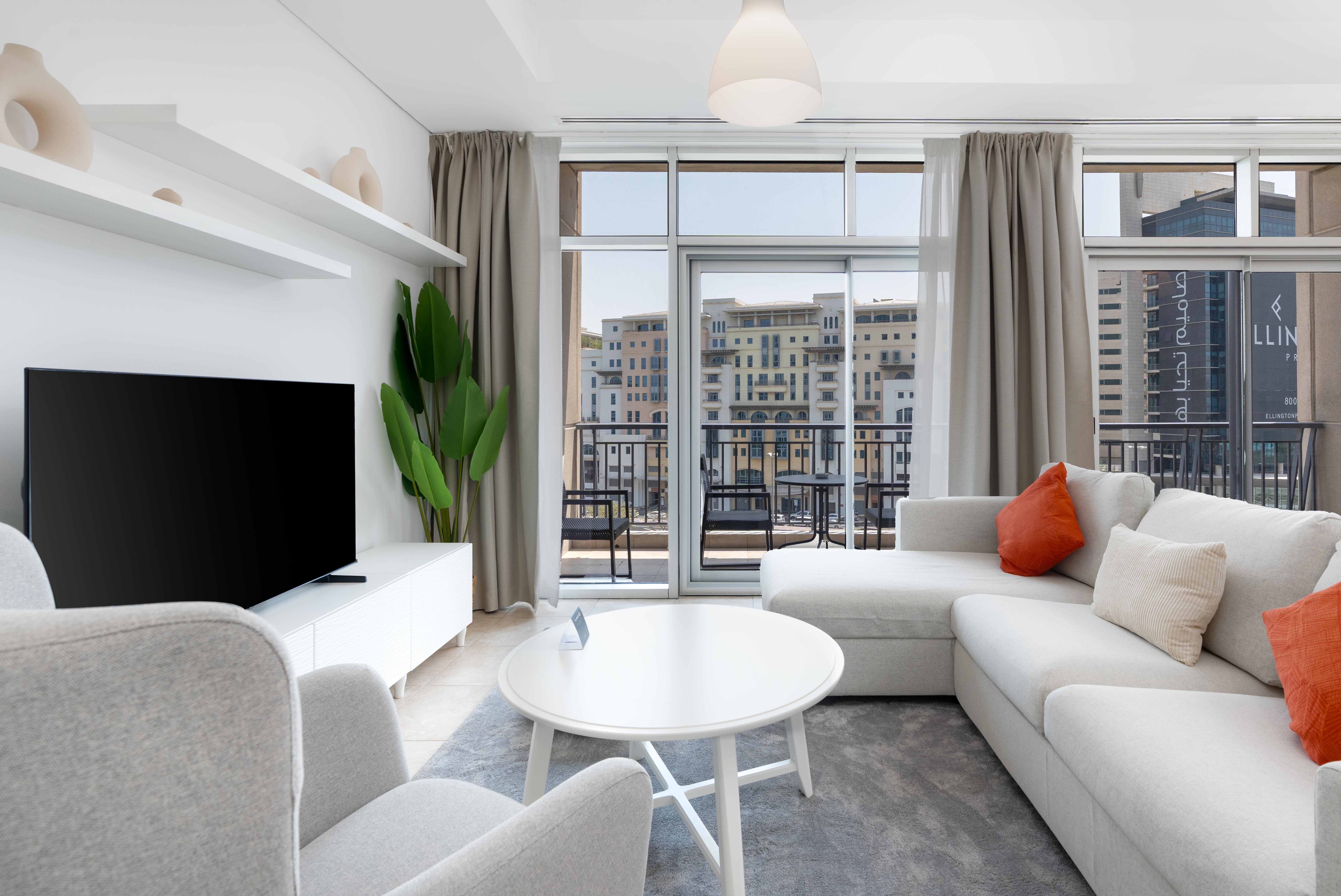 Luxury 2-Bedroom + Den at Emaar Towers by Maple Suites®