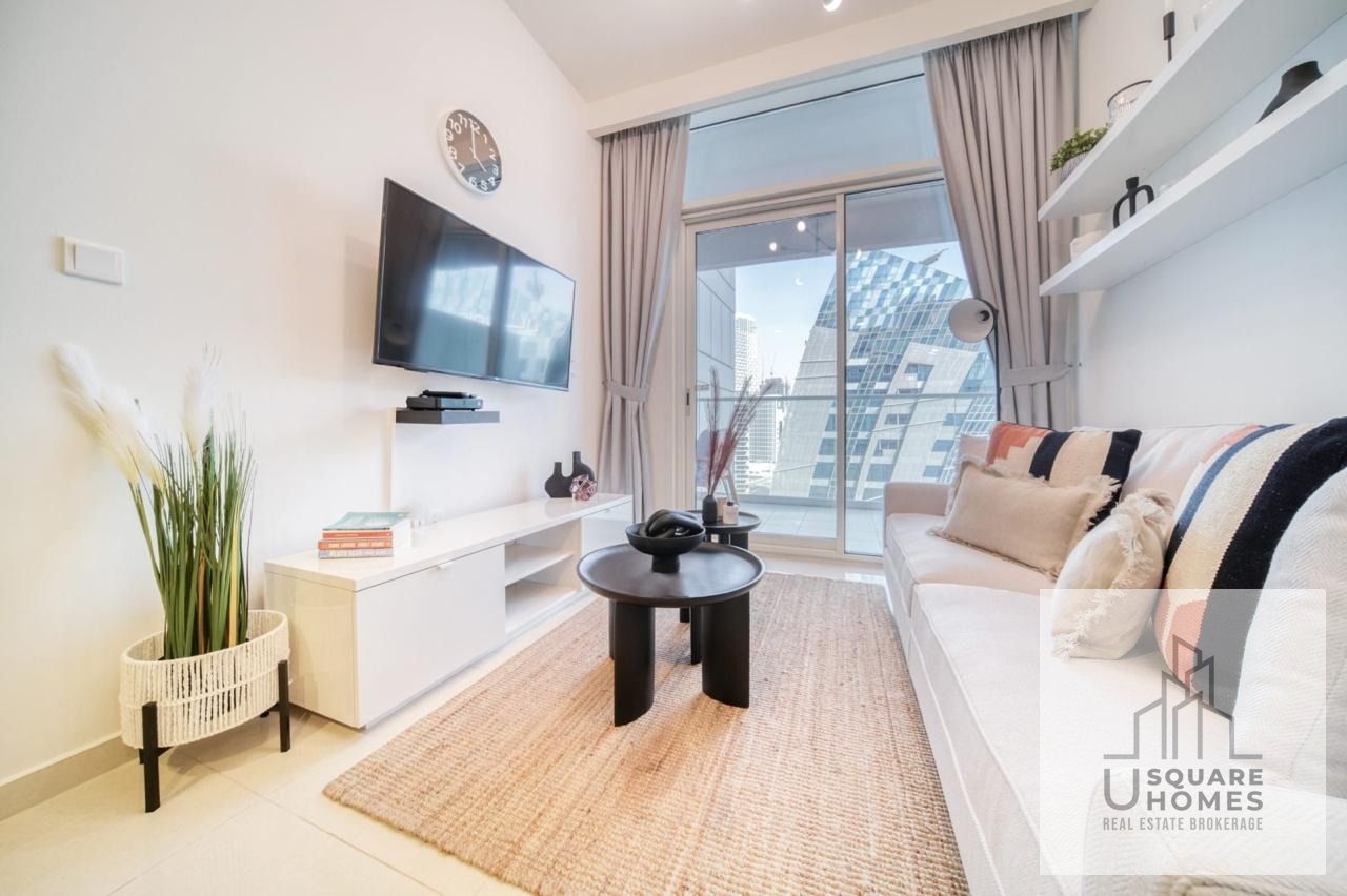 Bright | Fully Furnished with Canal Views