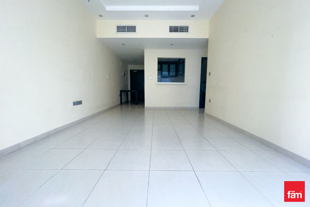 Unfurnished | Vacant | Spacious | Marina View