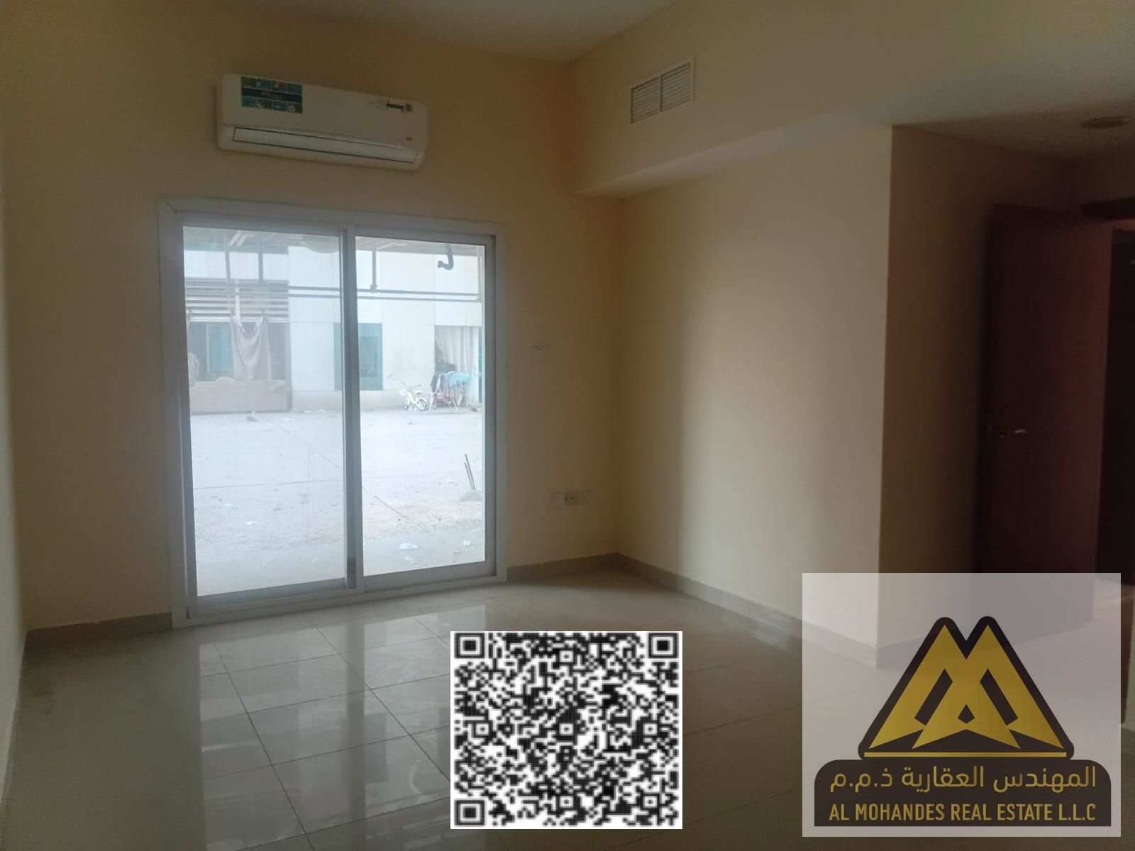 Now available for rent in Ajman – Al Rashidiya 1, within the Pearl Towers complex. This prime location is close to all services and transportation, si