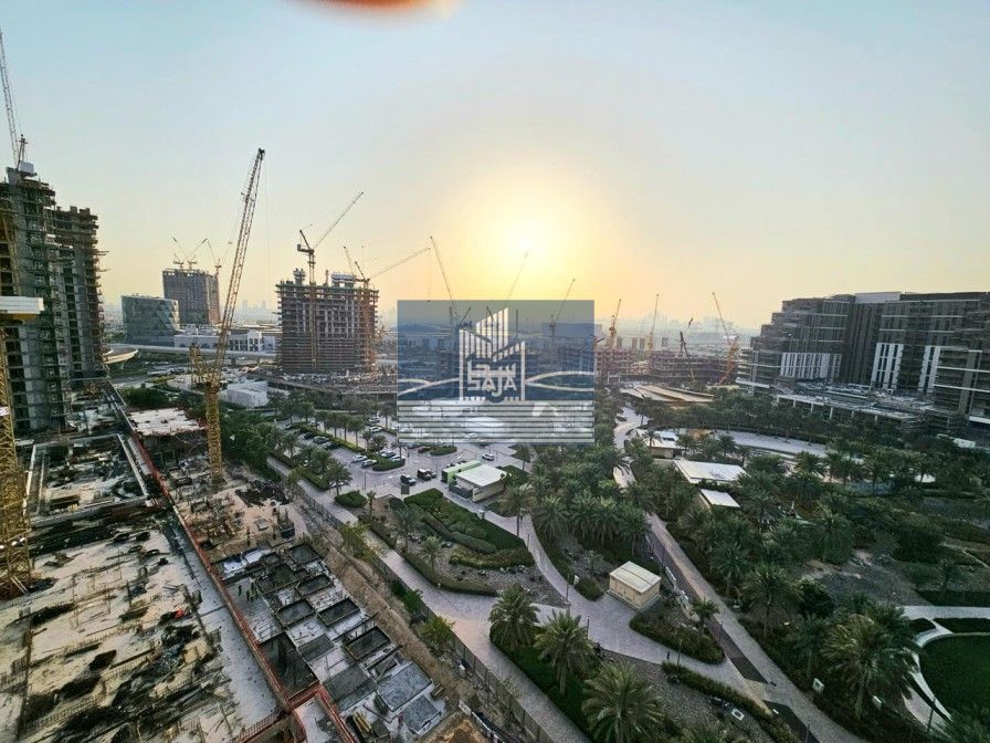 BEST VIEW | LUXURIOUS LIVING/ UNFURNISHED