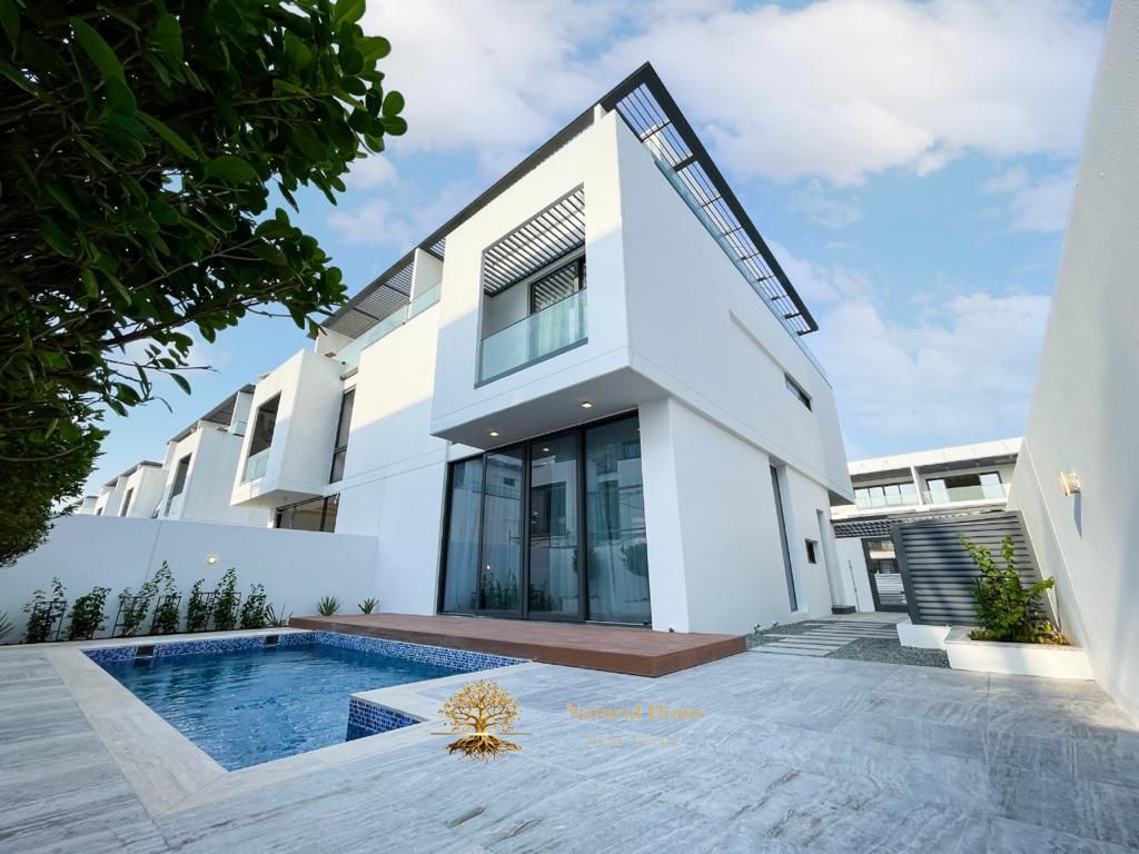 Luxury 4BR+Maid | Ready | 4% Off | 3yr Post-Handover