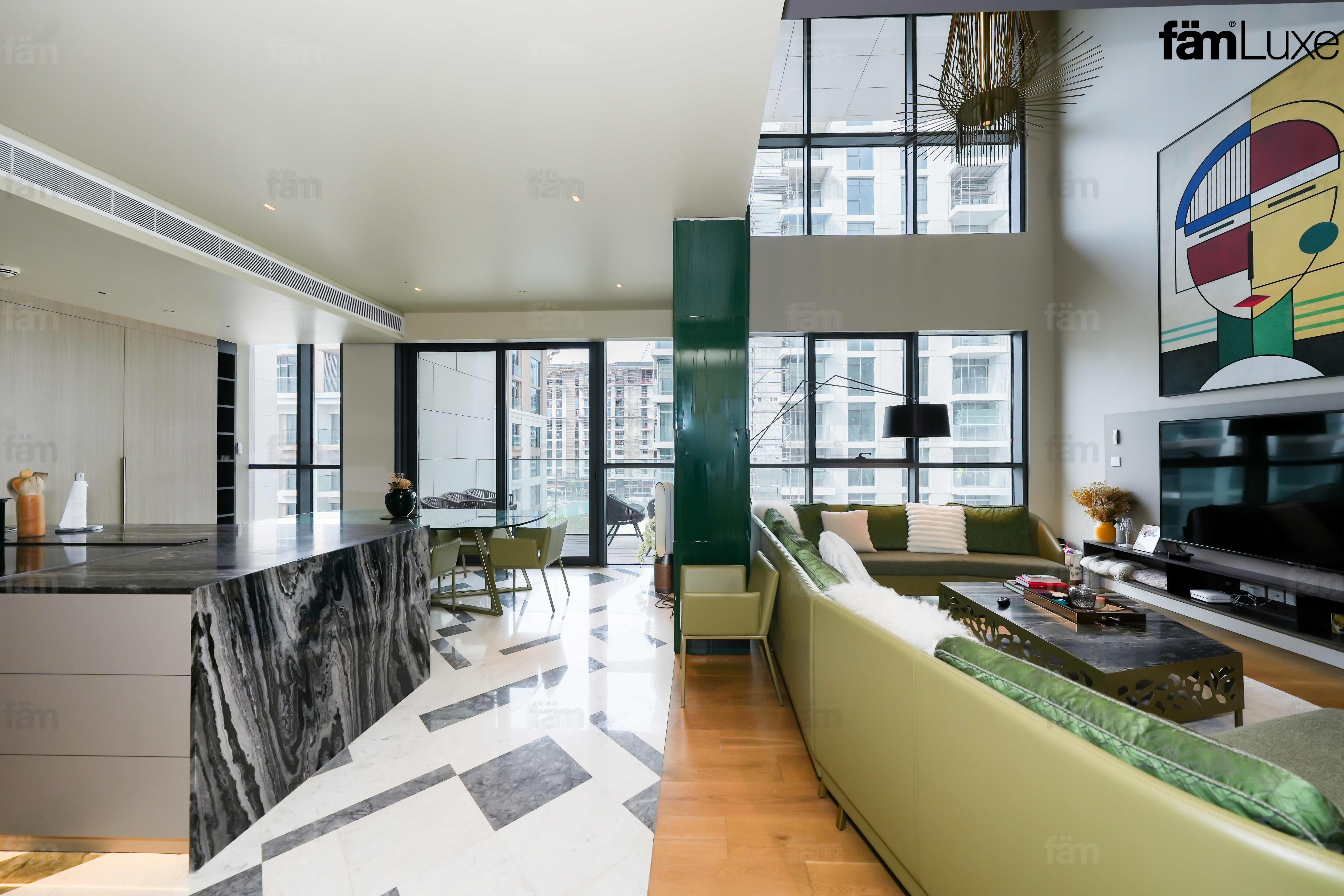 Upgraded Duplex | High Ceiling| Vacant