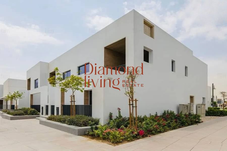 Corner Lot | Triplex | Handover Soon