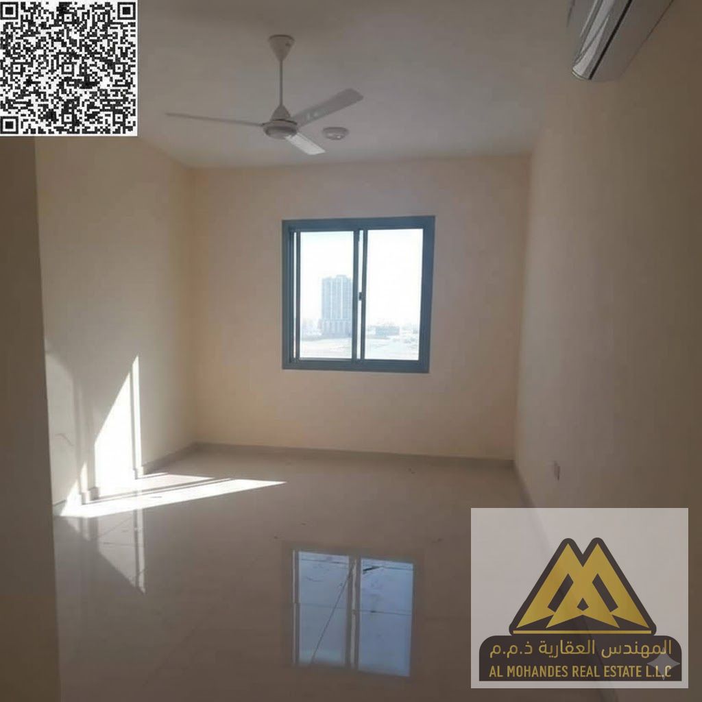 Very large space | Ground floor | Prime location close to all services | Easy access to Dubai | Suitable for families only