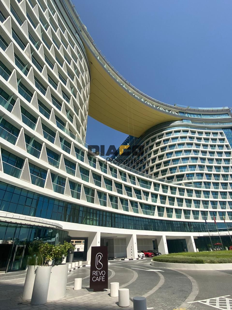 Fully Furnished Luxury 1BR | Resort-Style Living | Hotel Amenities | Premium Finishes