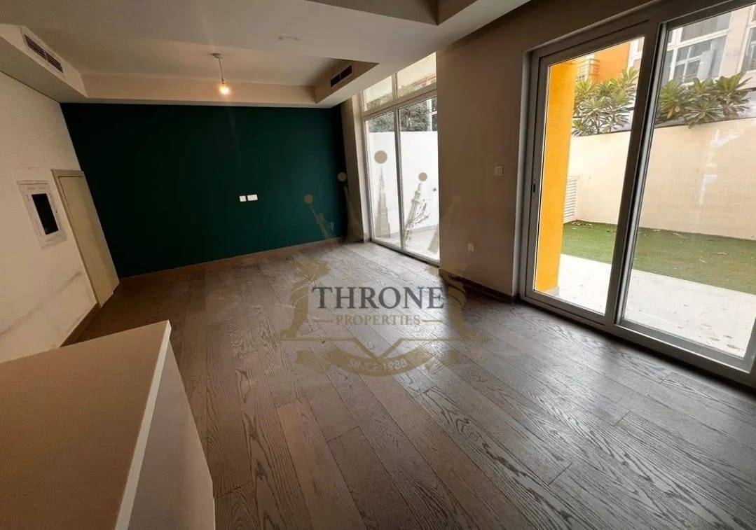 G+2 |Vacant |Ready to Move |Close to Amenities