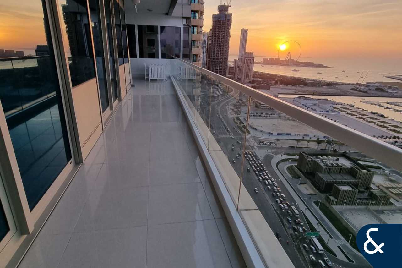 Fully upgraded | Sea View | 2 Bedrooms+maid
