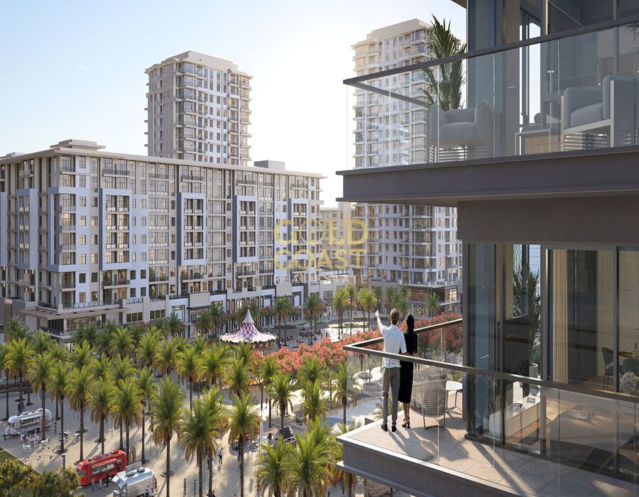 Park-side living | Prime Location | Freehold