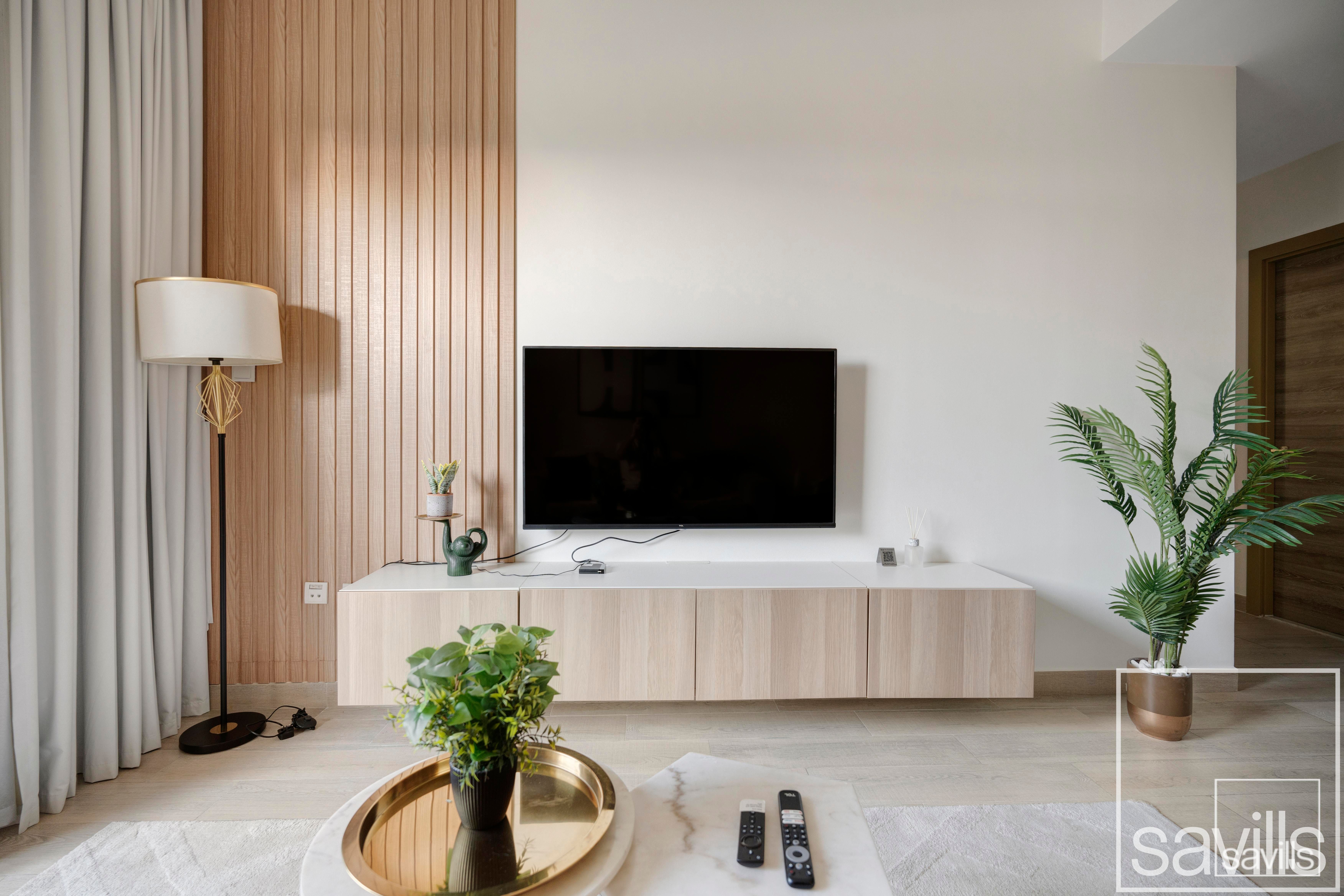 Chiller Free | Fully Furnished | Upgraded