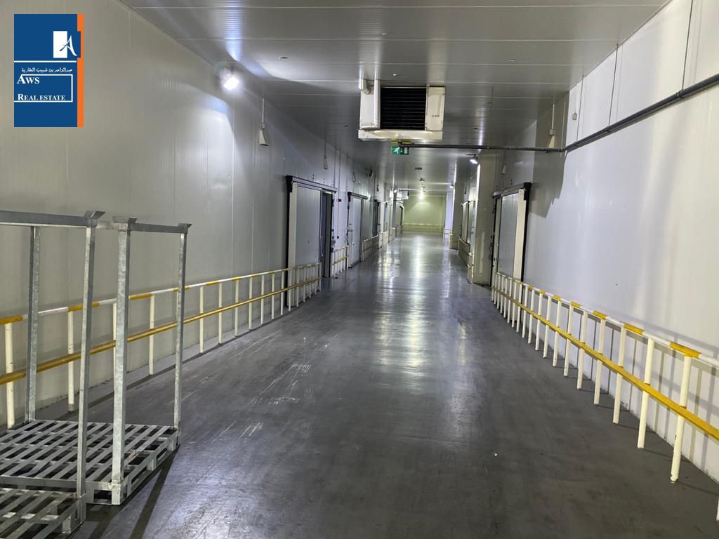 Cold Storage Facility, Flexible & Professionally Maintained