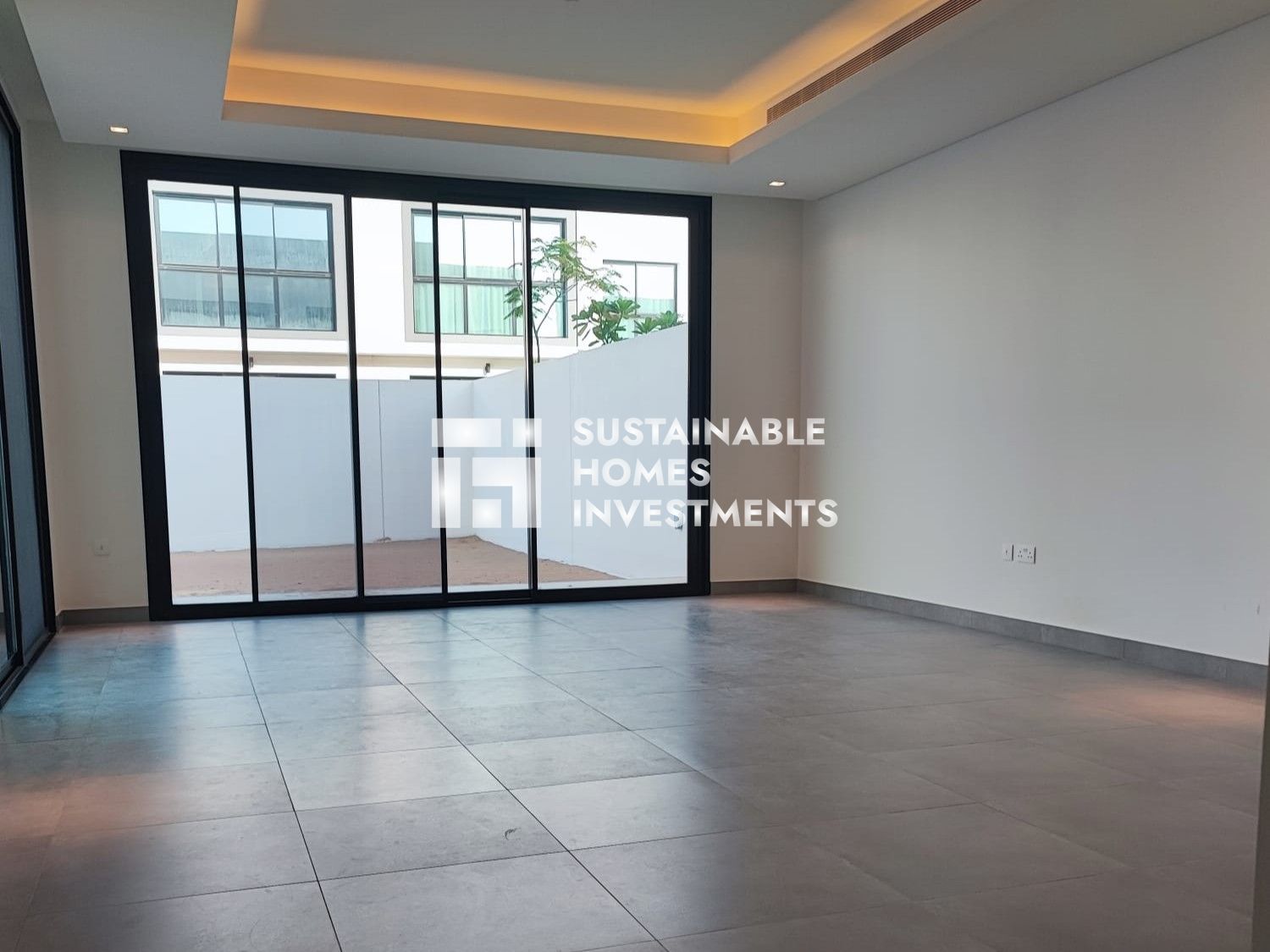 Ready To Move In l Brand New l Prime Location