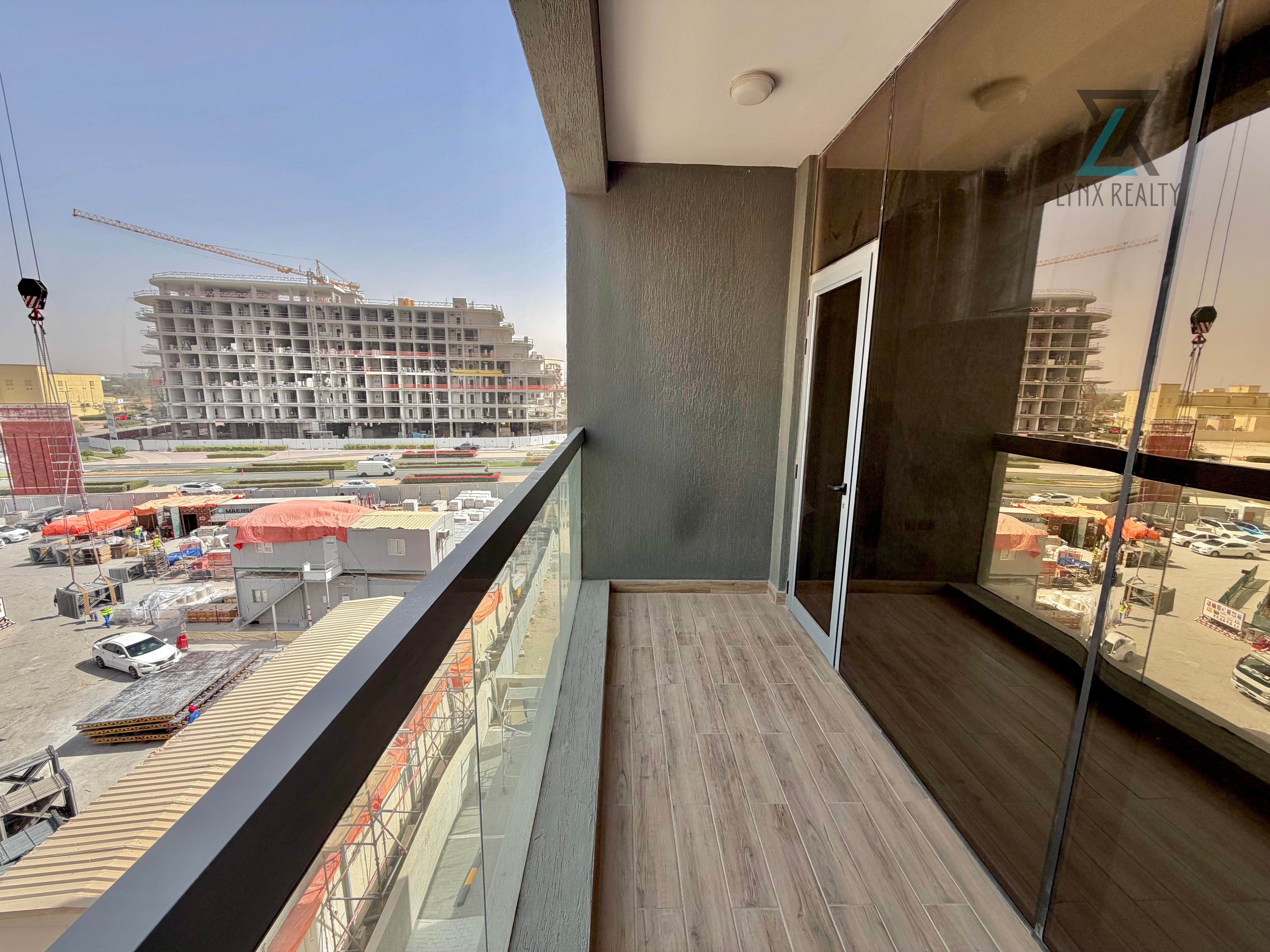 ELEGANT FINISH 1 BHK | CLOSED KITCHEN | GYM+POOL
