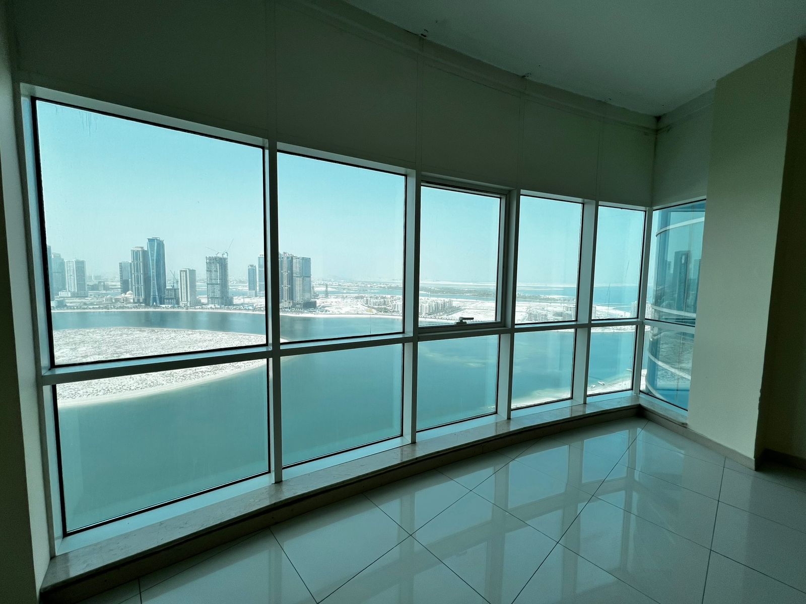 3BHK in Al Khan with Sea View, 4 Bathrooms, Maid Master Room, Free Parking, Gym & Pool, Built-in Wardrobes, Free AC, 4 Payment Plan