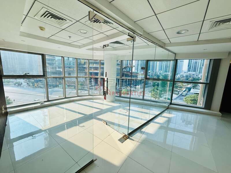 Sleek Interiors | Stylish Modern Finishes | Ideal Location