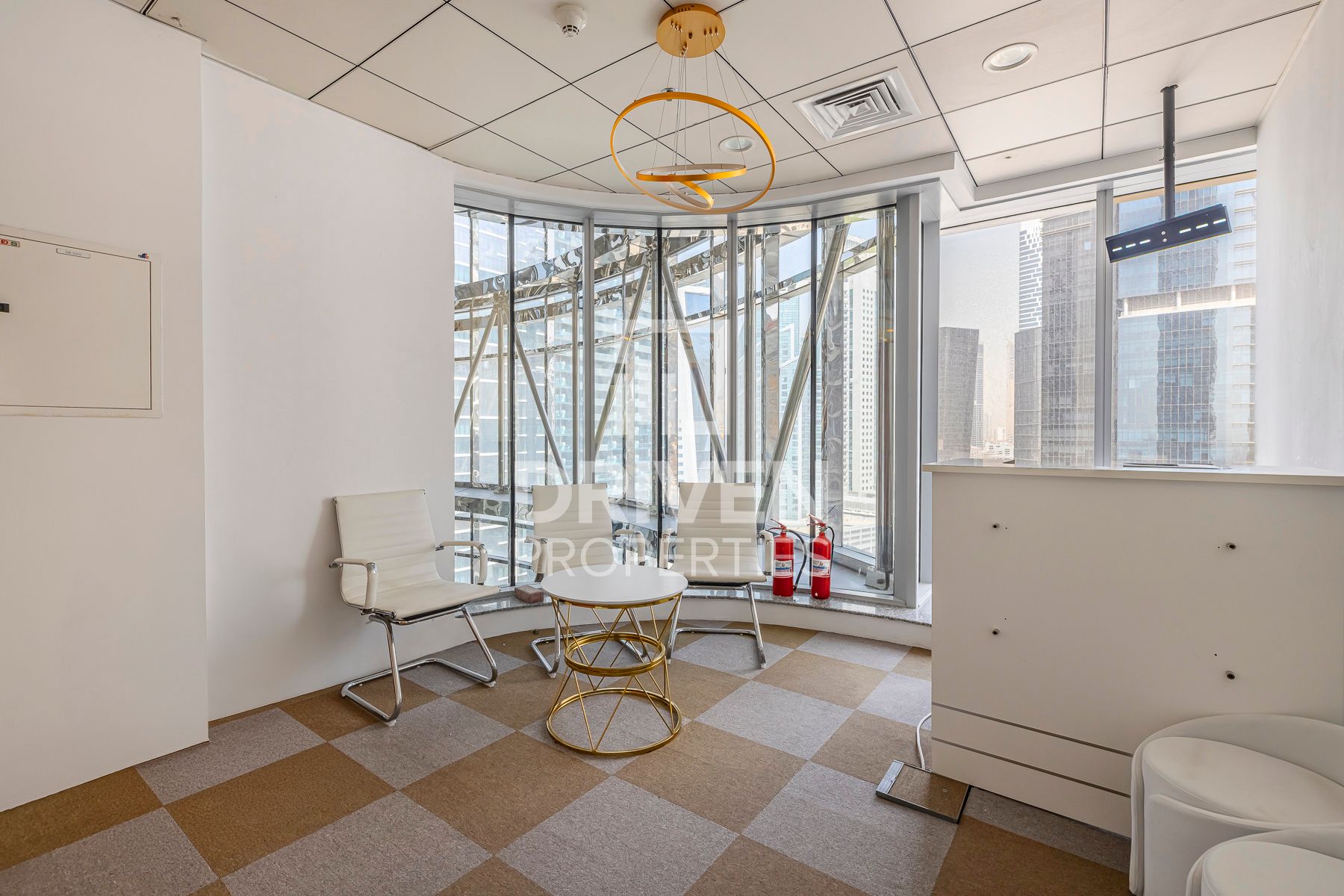 Ready to Move in | Near Metro | Prime Office