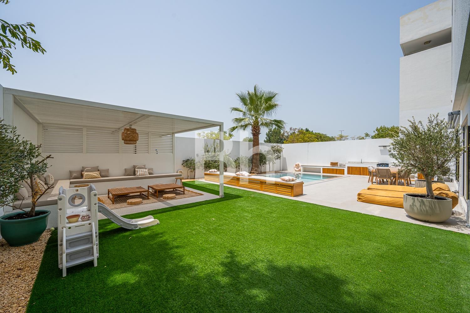Freehold G+2 Villa | Fully Upgraded | Pool | Lift