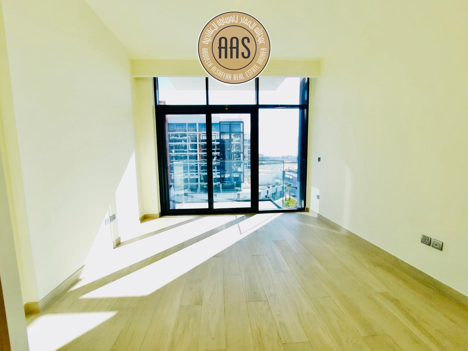 vacant | High ROI | Boulevard View |