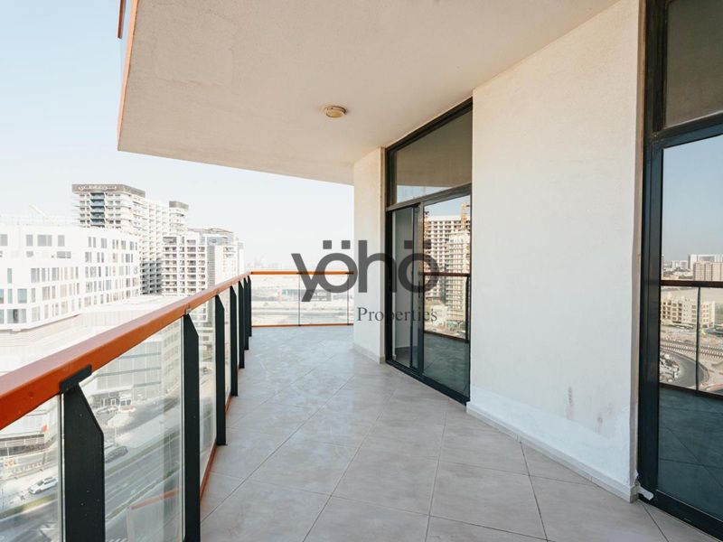 Astounding Sight | Creek View | Smart Home