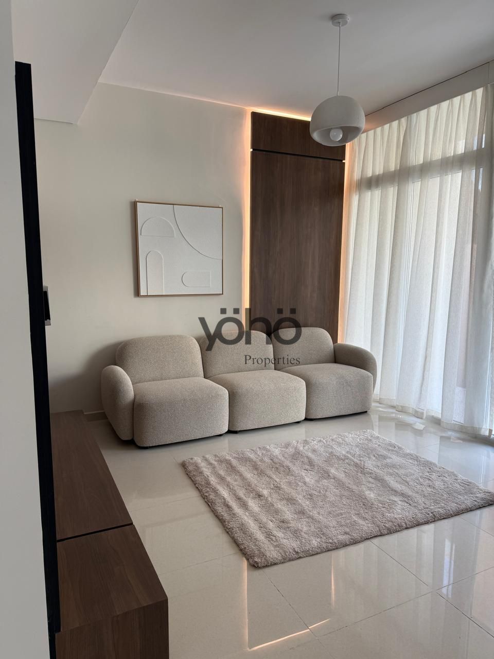 FULLY FURNISHED | VACANT | SPACIOUS