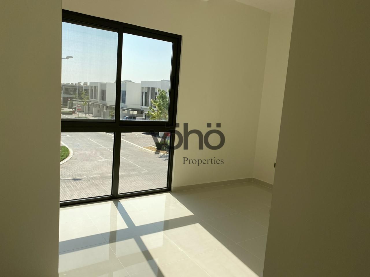 VACANT | R2EM | 3 BEDS+MAIDS
