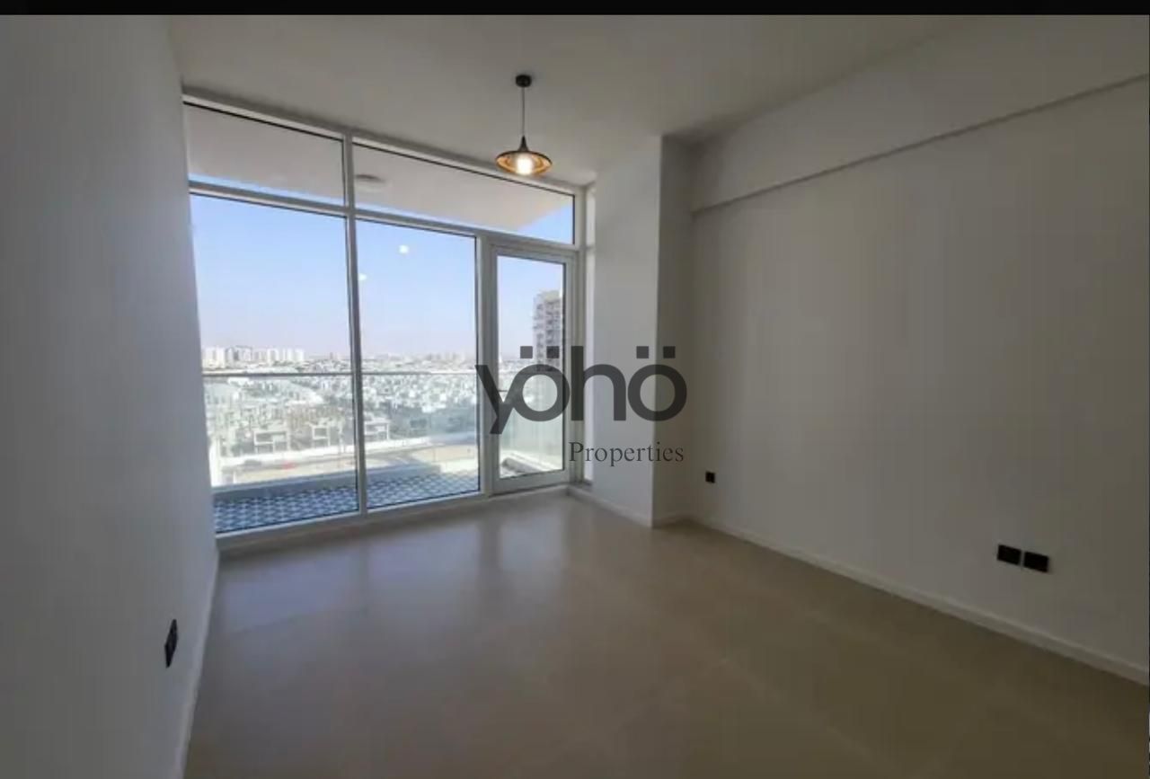 CORNER UNIT | RENTED | OPEN STREET VIEW