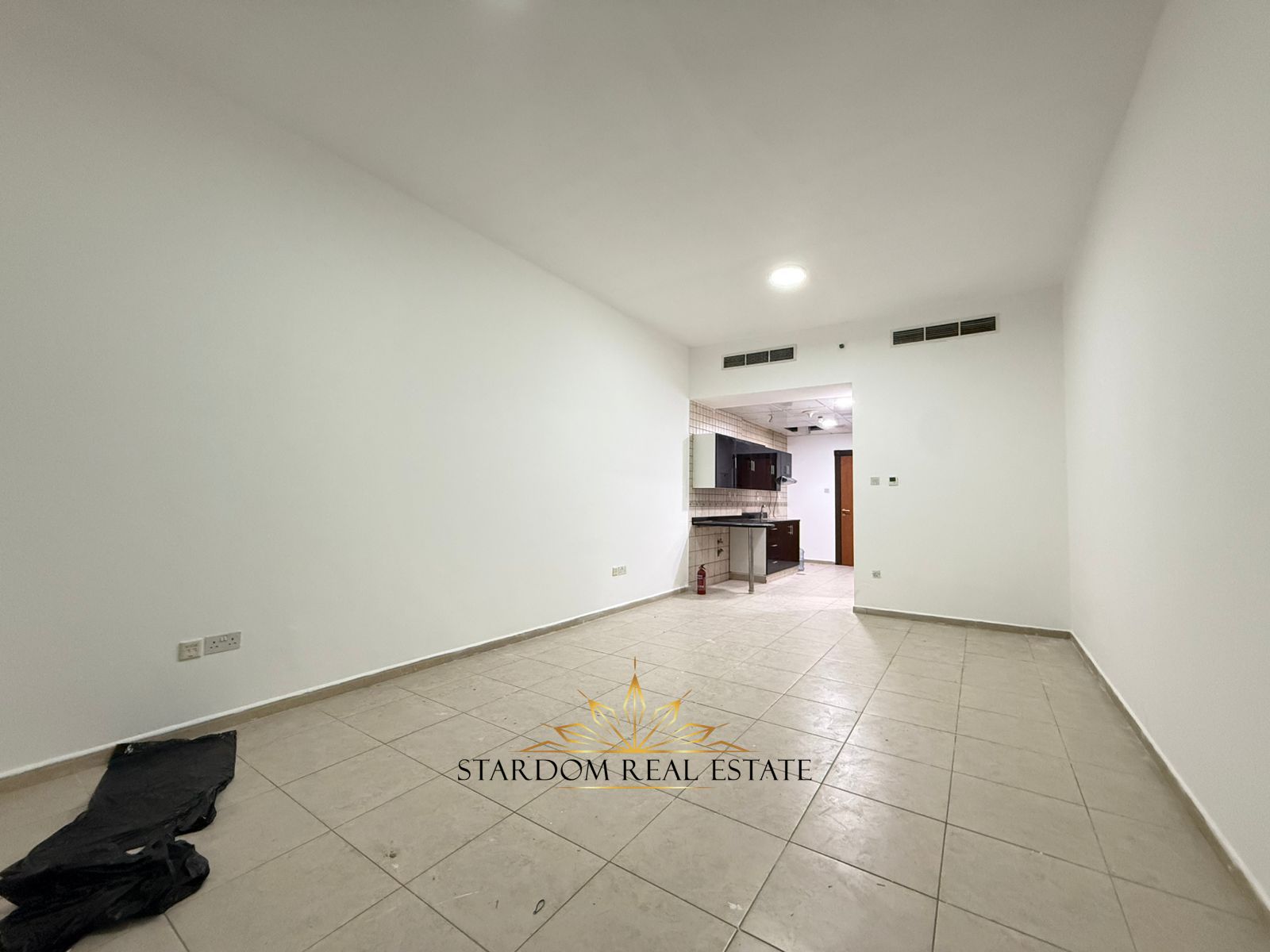 FURNISHED STUDIO | PARK VIEW | CHILLER FREE