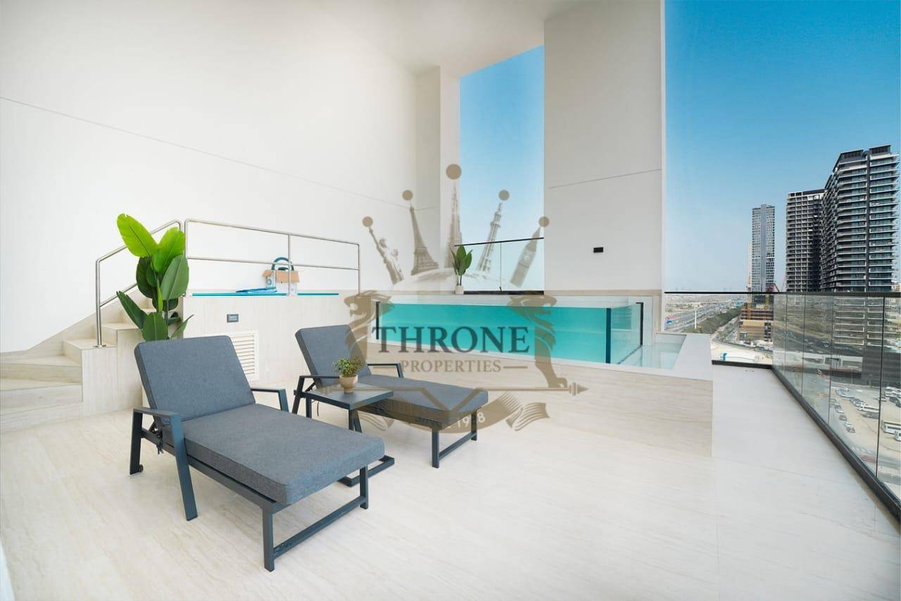 Private Pool | Vacant | Premium Furnished | Corner