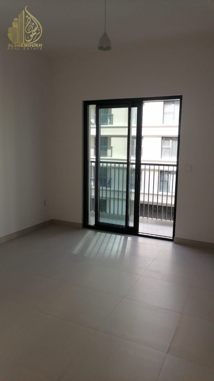 New brand/studio/in sharjah-Mrayam Island/with parking
