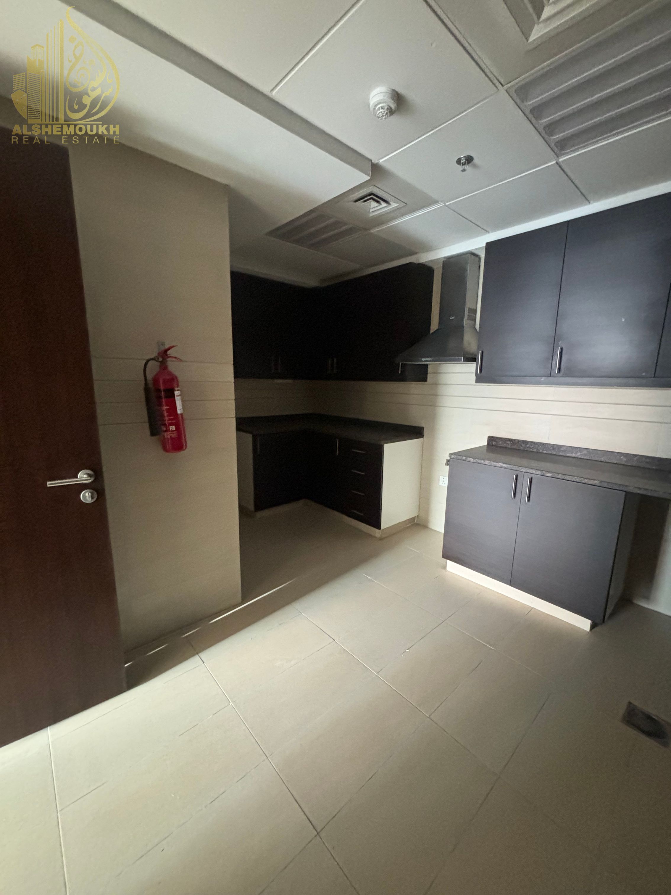 Cozy 1 Bedroom | Sea View | Balcony | Great Value