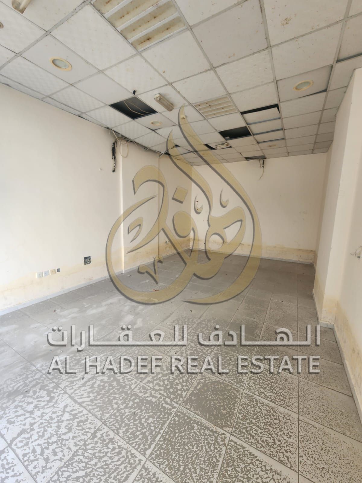 Commercial Shop for Rent – Sharjah | Al Nabaa Area Great investment opportunity for small and medium business owners in a prime and active location