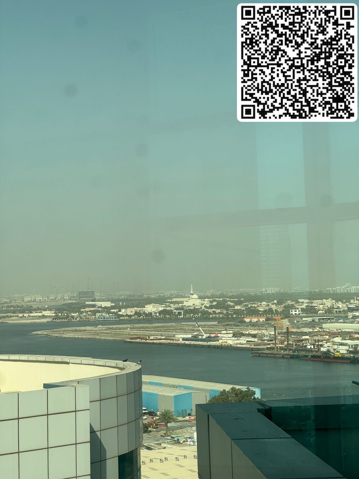 For Sale – 2 Bedroom Apartment with Living Room in Orient Tower