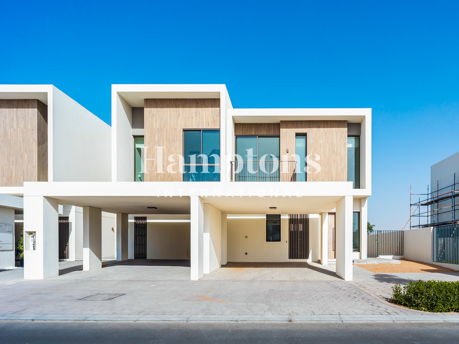 Exclusive | Lowest Priced Single Row 4BR