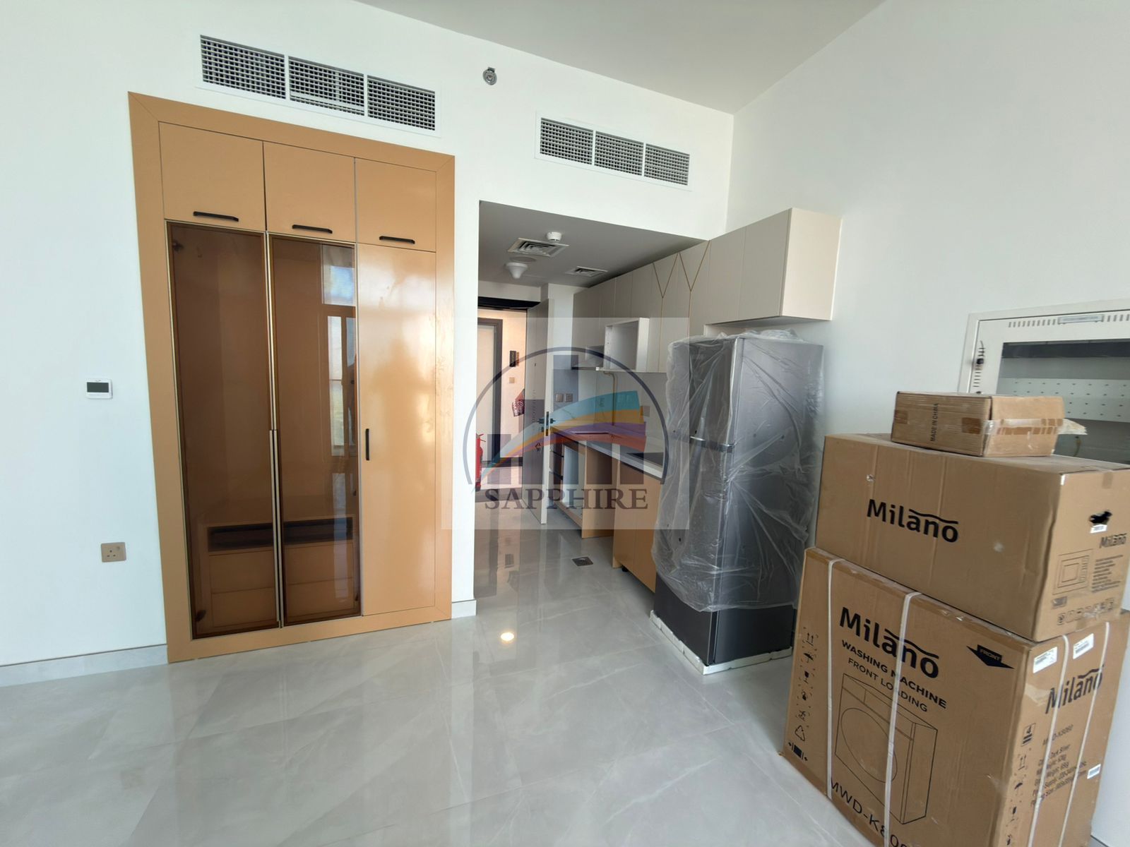 HIGH FLOOR /SEMI FURNISHED STUDIO IN SKYZ