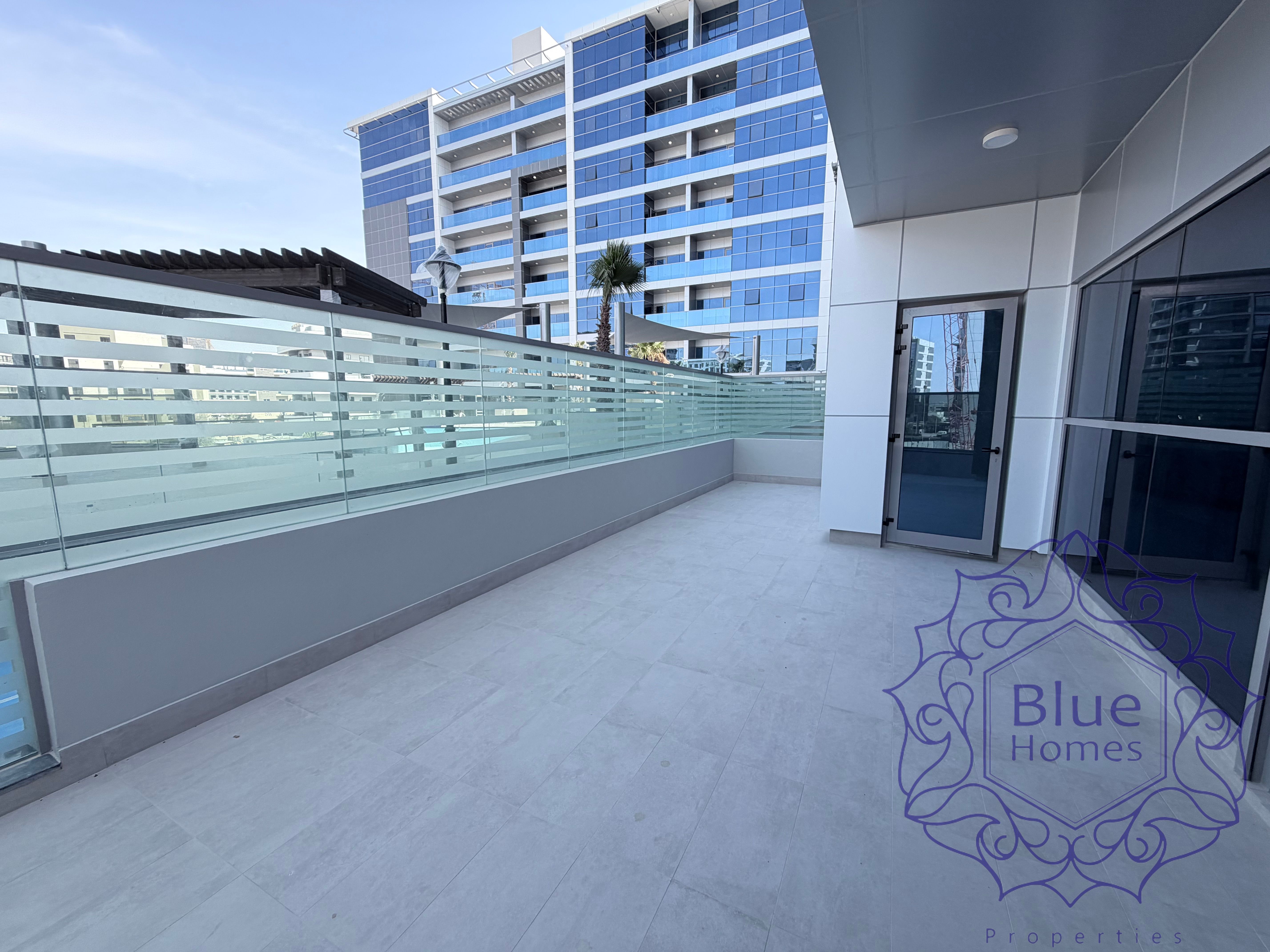 Luxury 2 Bedroom | New Building | Prime Location | Ready to