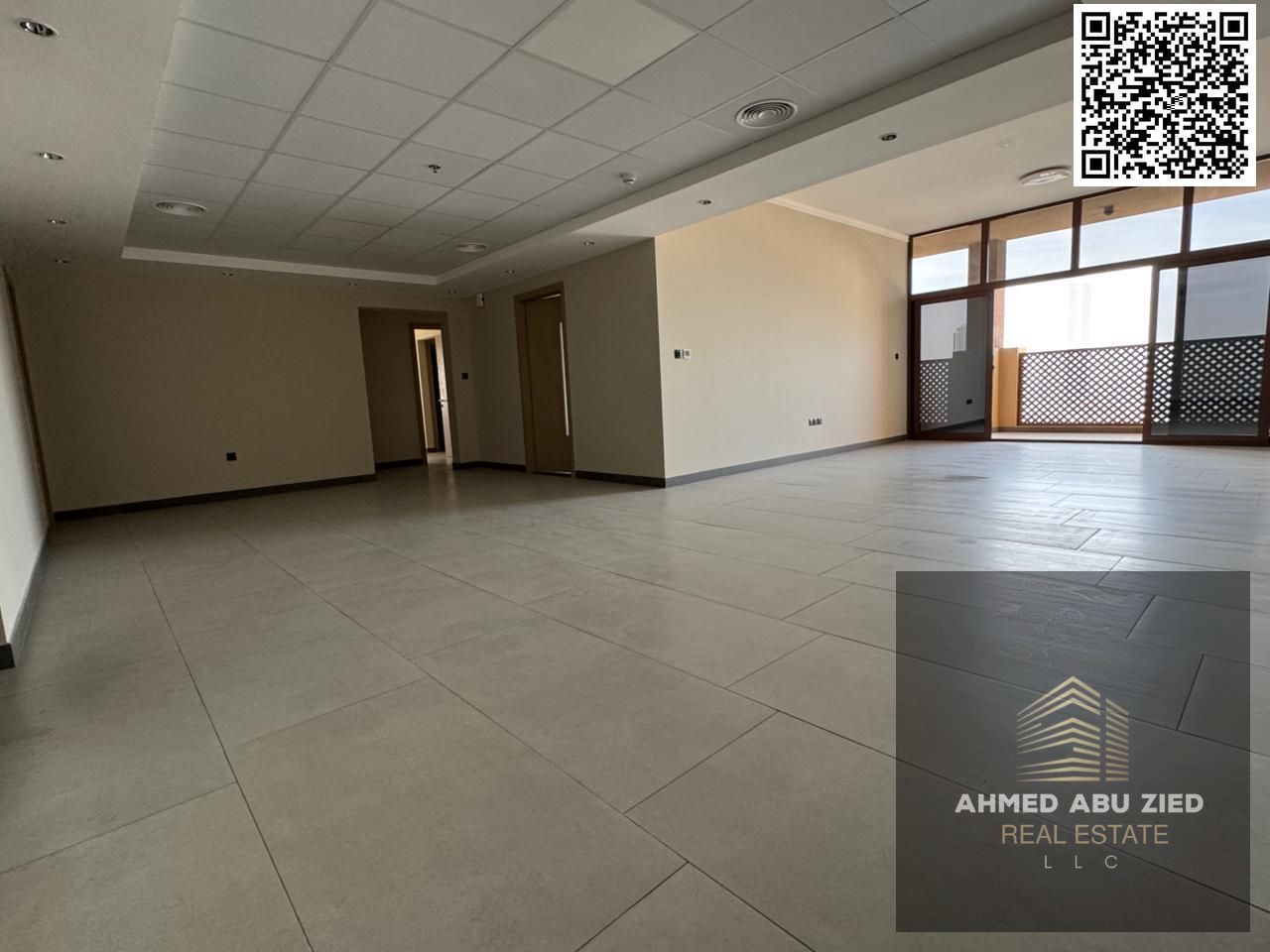 The finest and largest 3‑bedroom hall | First tenant | 3 master rooms | 4 bathrooms | Maid room | Laundry | Storage | 3 balconies | 2400 sq ft