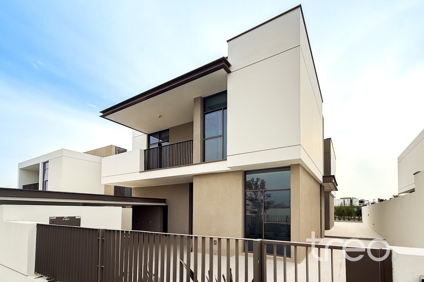 Large Plot | Luxury Finish | Park View