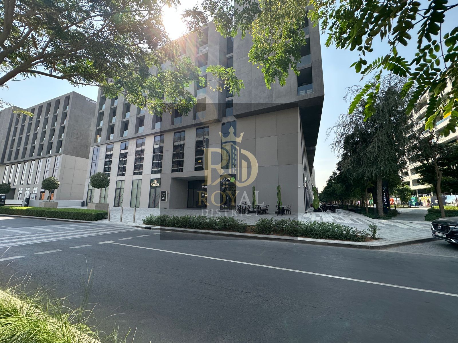 HOT OPPORTUNITY | BIG SPACE | SPECIAL LAYOUT | READY TO MOVE |