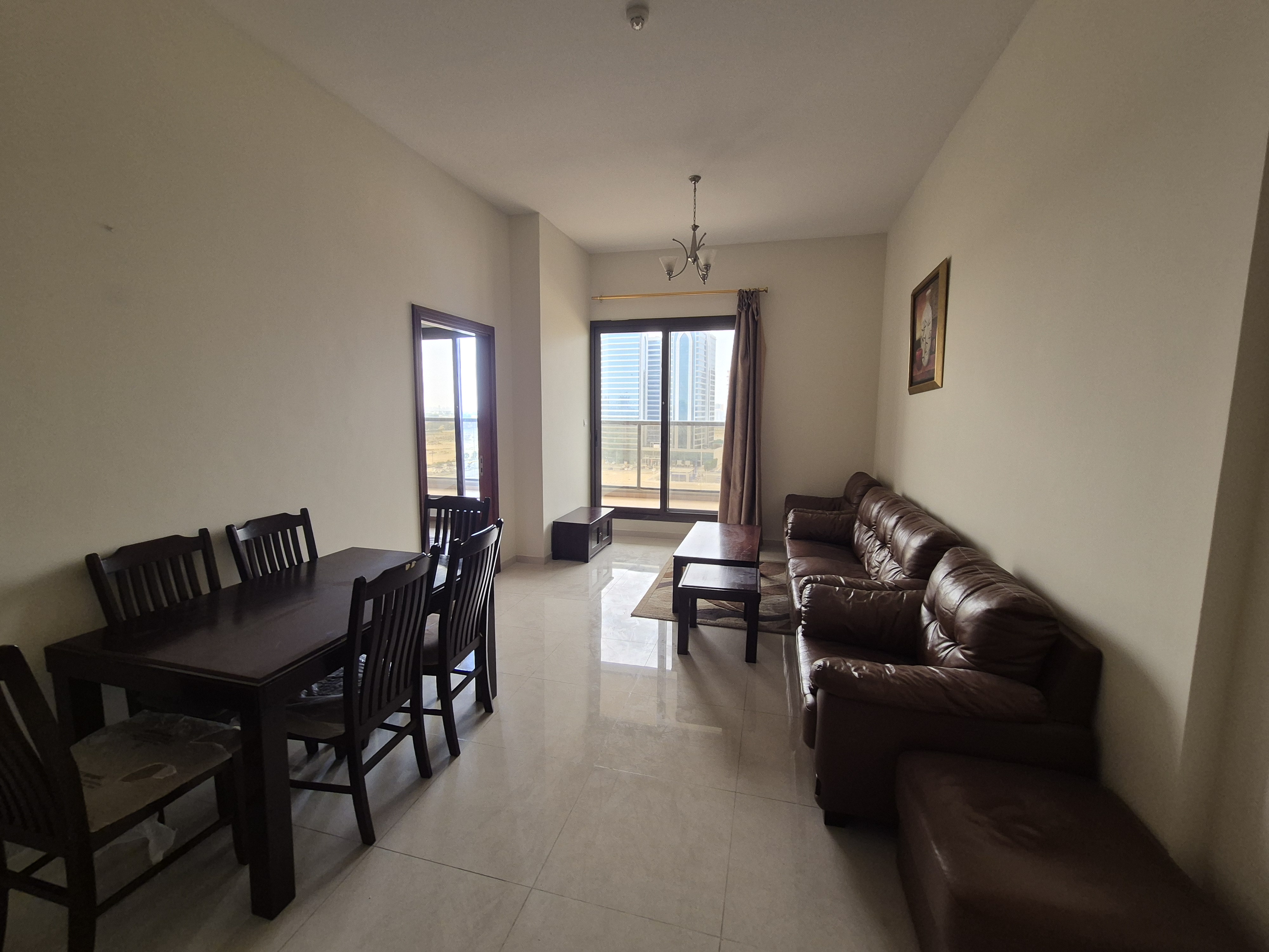 Elite 10 // Furnished 2 Bedroom with Balcony