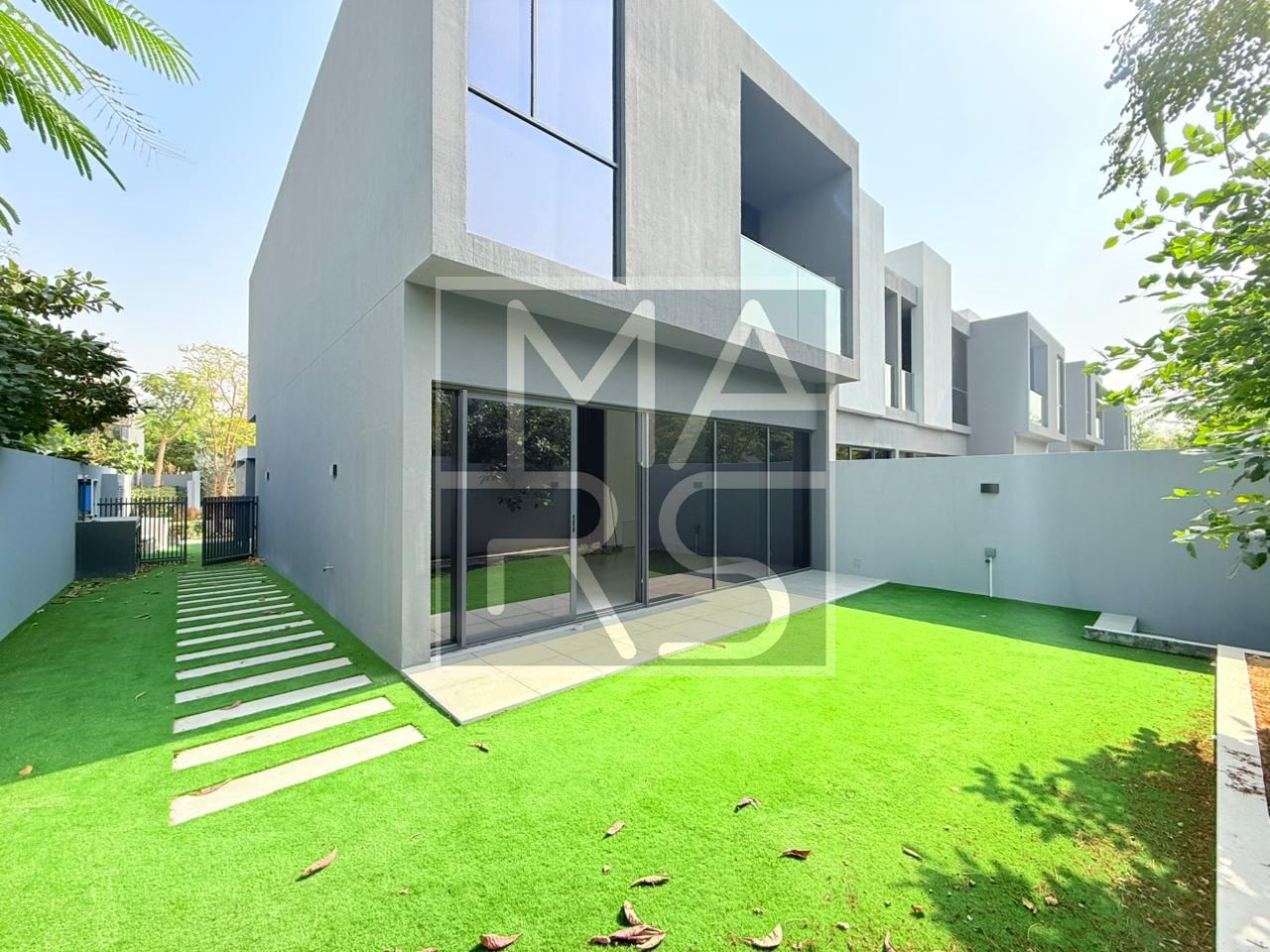 Corner Unit | Landscaped Garden | Ready To Move