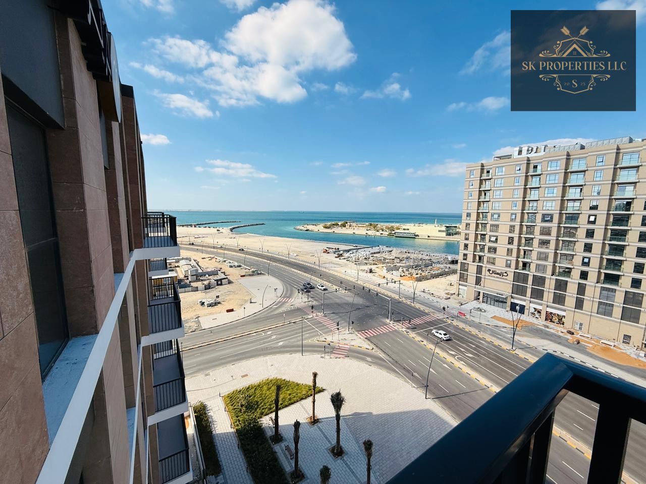 Pool View | Waterfront Community | Closed Kitchen