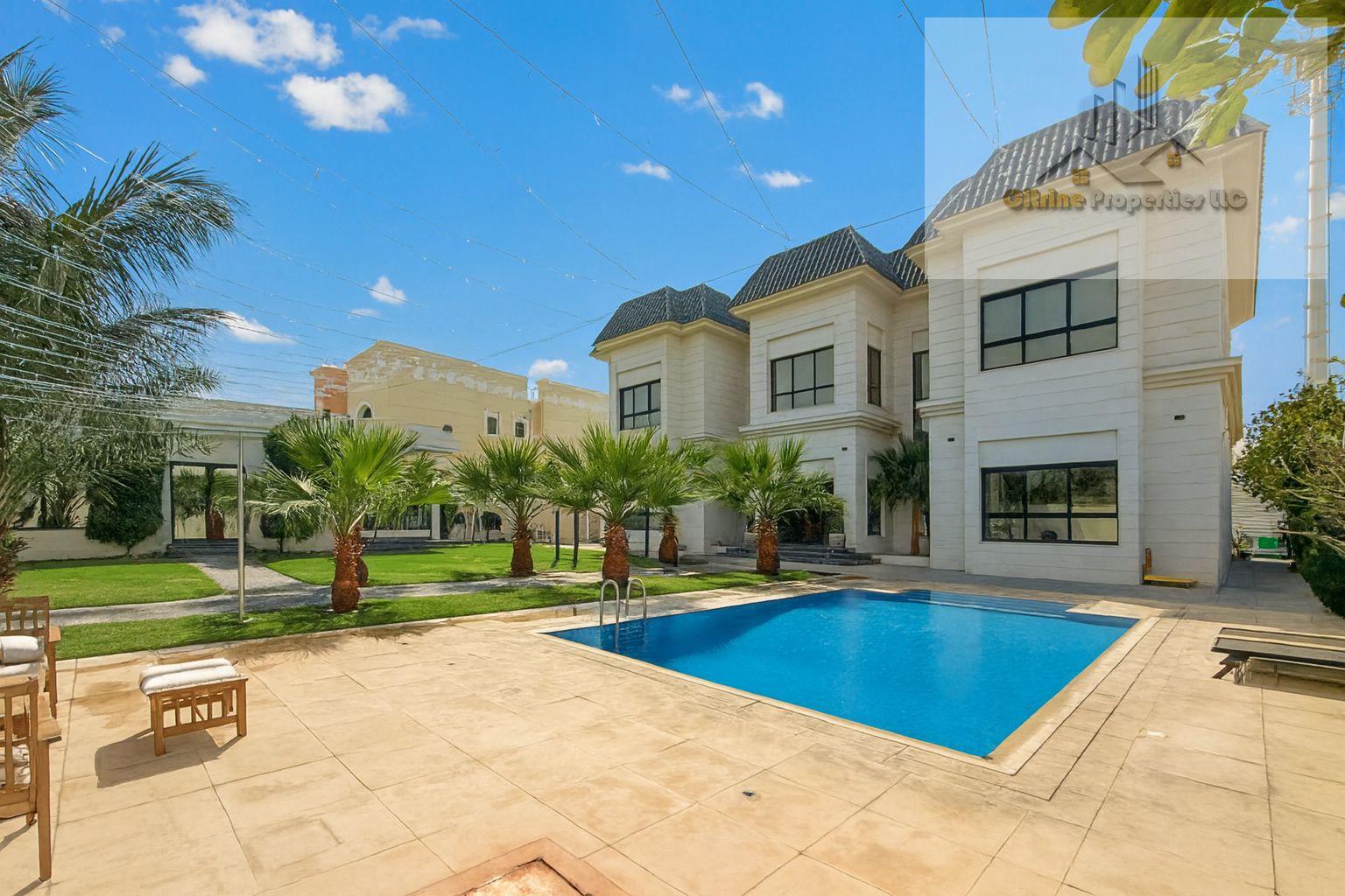 EXCLUSIVE | Swimming Pool | Huge Garden Area
