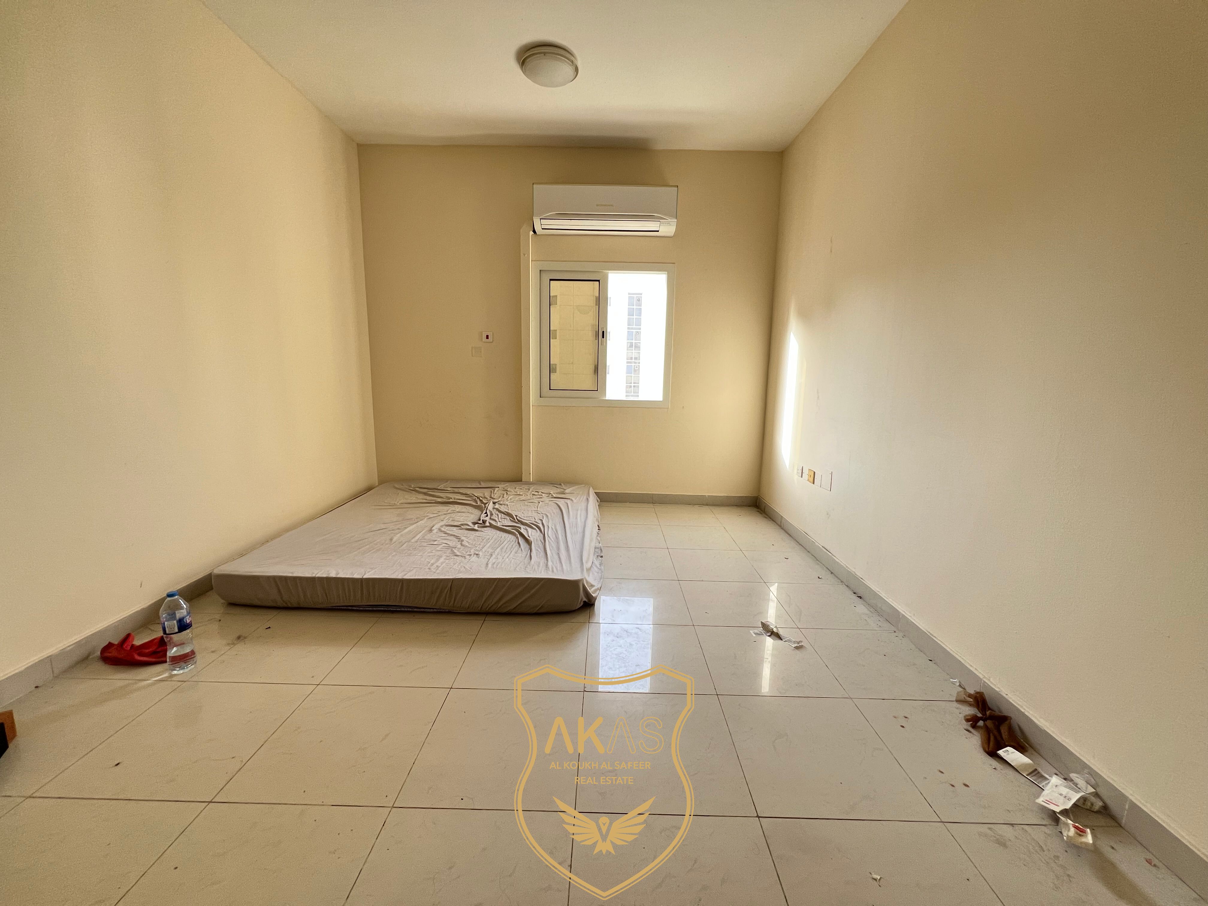 HOT Offer NO Deposit !! Spacious Studio Apartment Rent Only 22000AED yearly