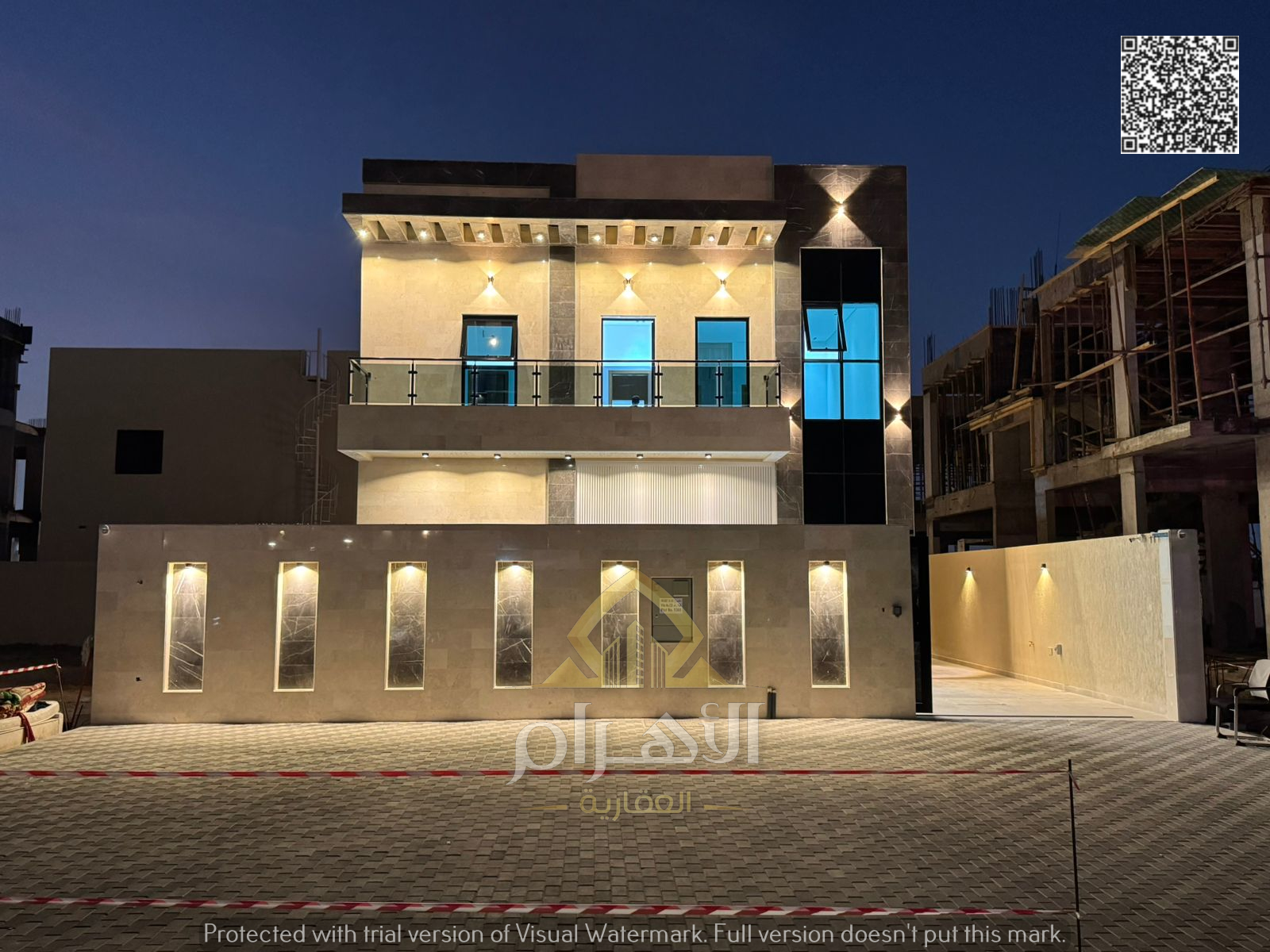 For sale: A distinctive villa in Al-Haliyo 1 area, featuring a practical design and spacious areas suitable for upscale family living.