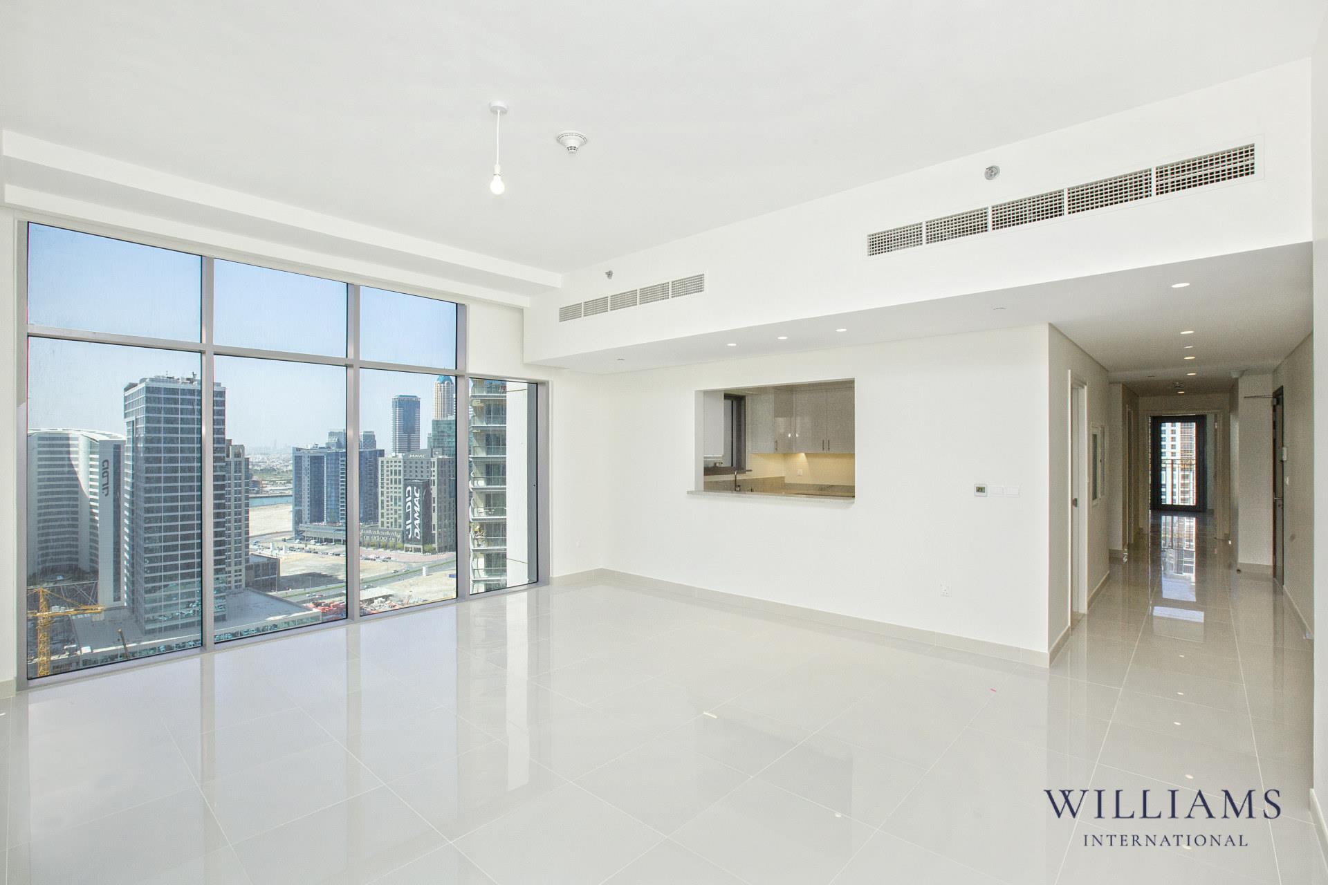 EXCLUSIVE | BEST LAYOUT IN BUILDING | CALL TO VIEW