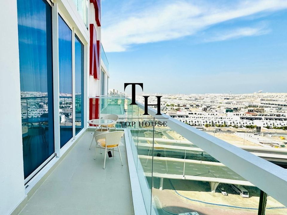 2 Bed + Office + Private Pool | Iconic Pyramid D